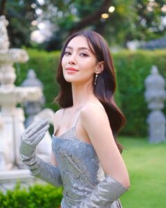 เบลล่า 11