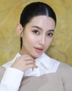 เบลล่า 3