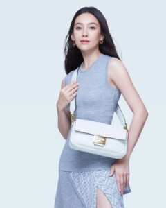 เบลล่า 30