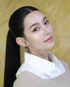 เบลล่า 4