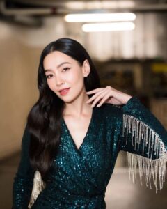 เบลล่า 6