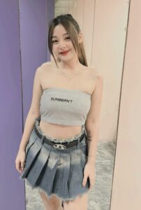 FxyXowpaUAEYCdb