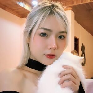 ณิชา ณิชามล