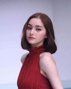 แย้ม ธีหยด