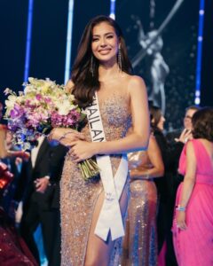 แอนโทเนีย โพซิ้ว 25