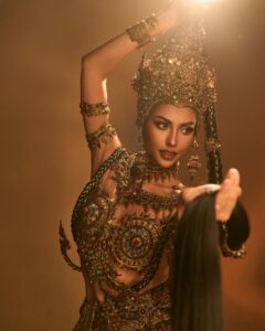 แอนโทเนีย โพซิ้ว 3